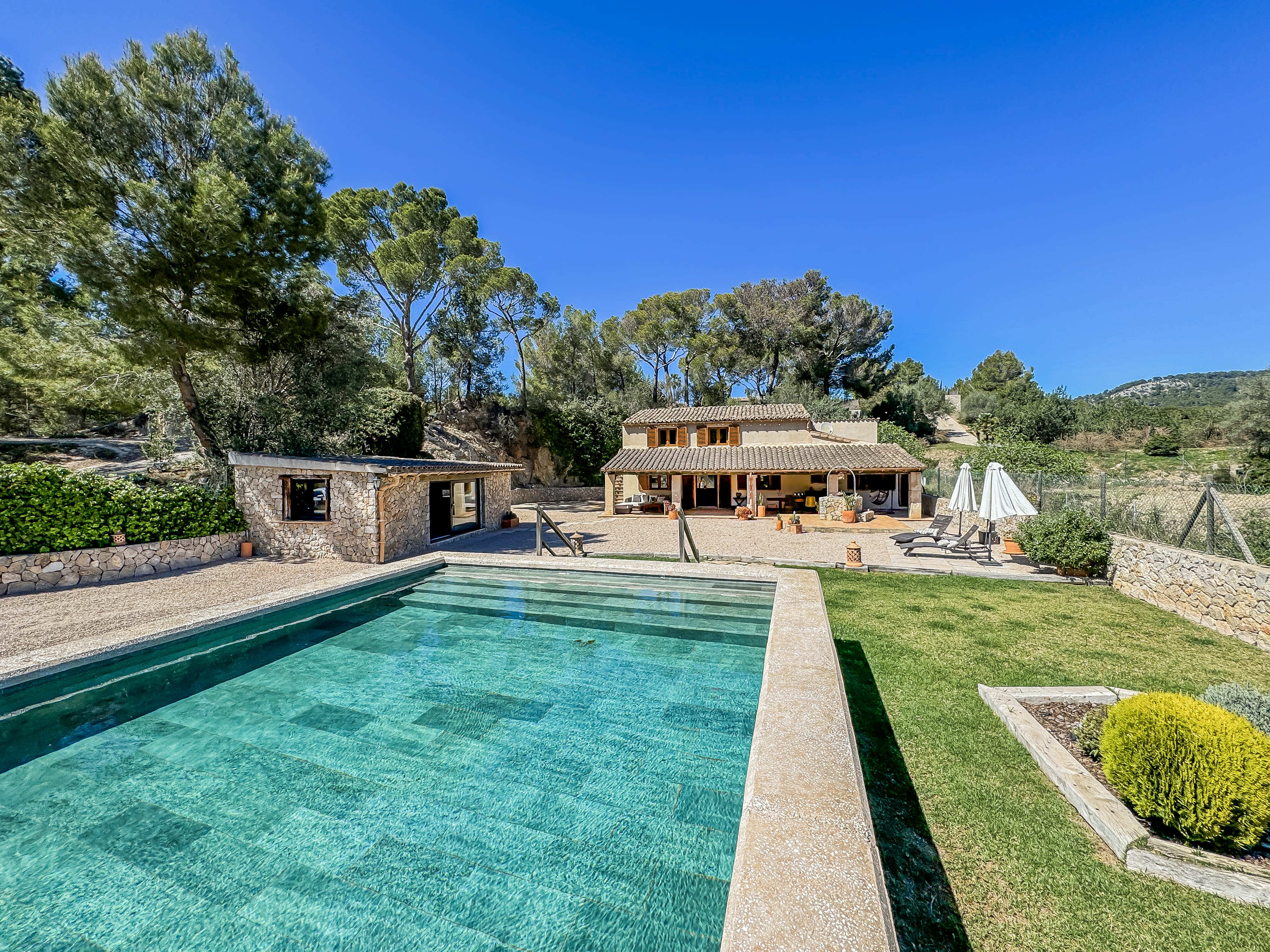 Qlistings - Sonnige Finca in ruhiger Lage nahe dem Dorfzentrum Property Image