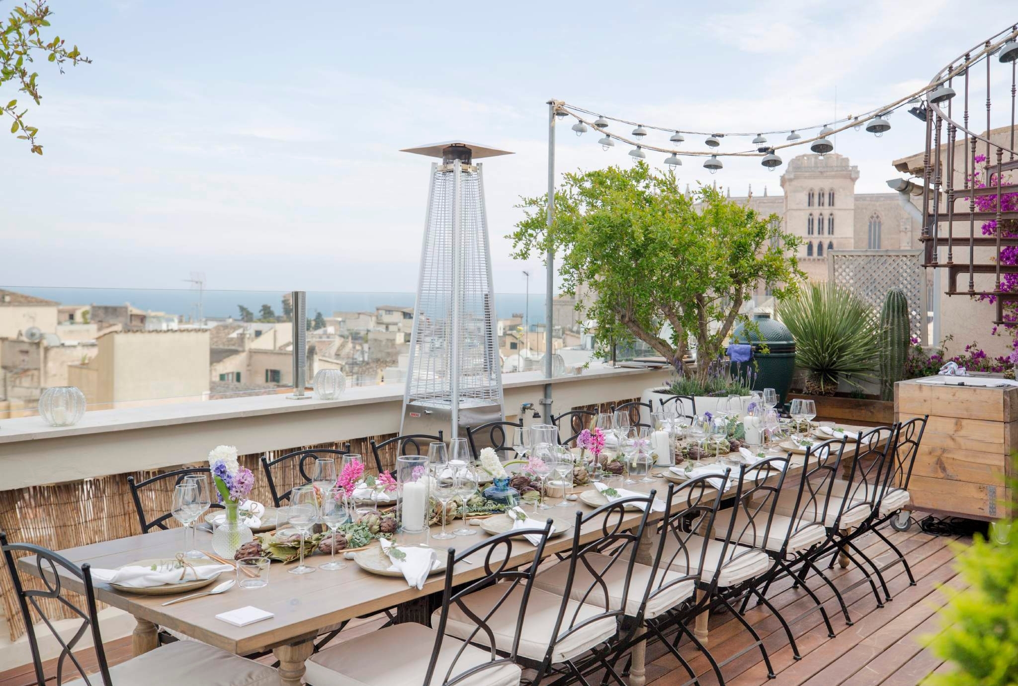 Qlistings - Elegantes Stadthaus in Palmas Altstadt mit Blick auf die Kathedrale Property Image
