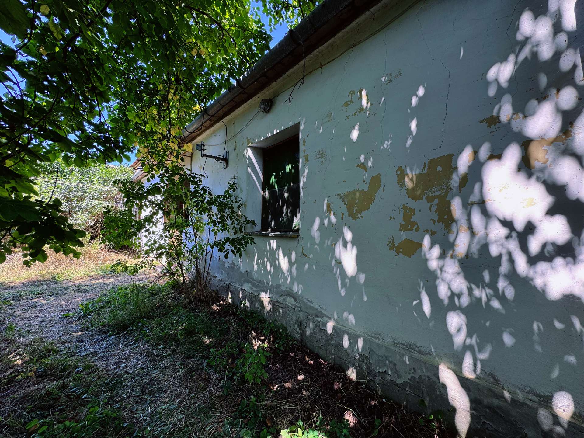 2 room Ház For Eladó in Besence, - 24