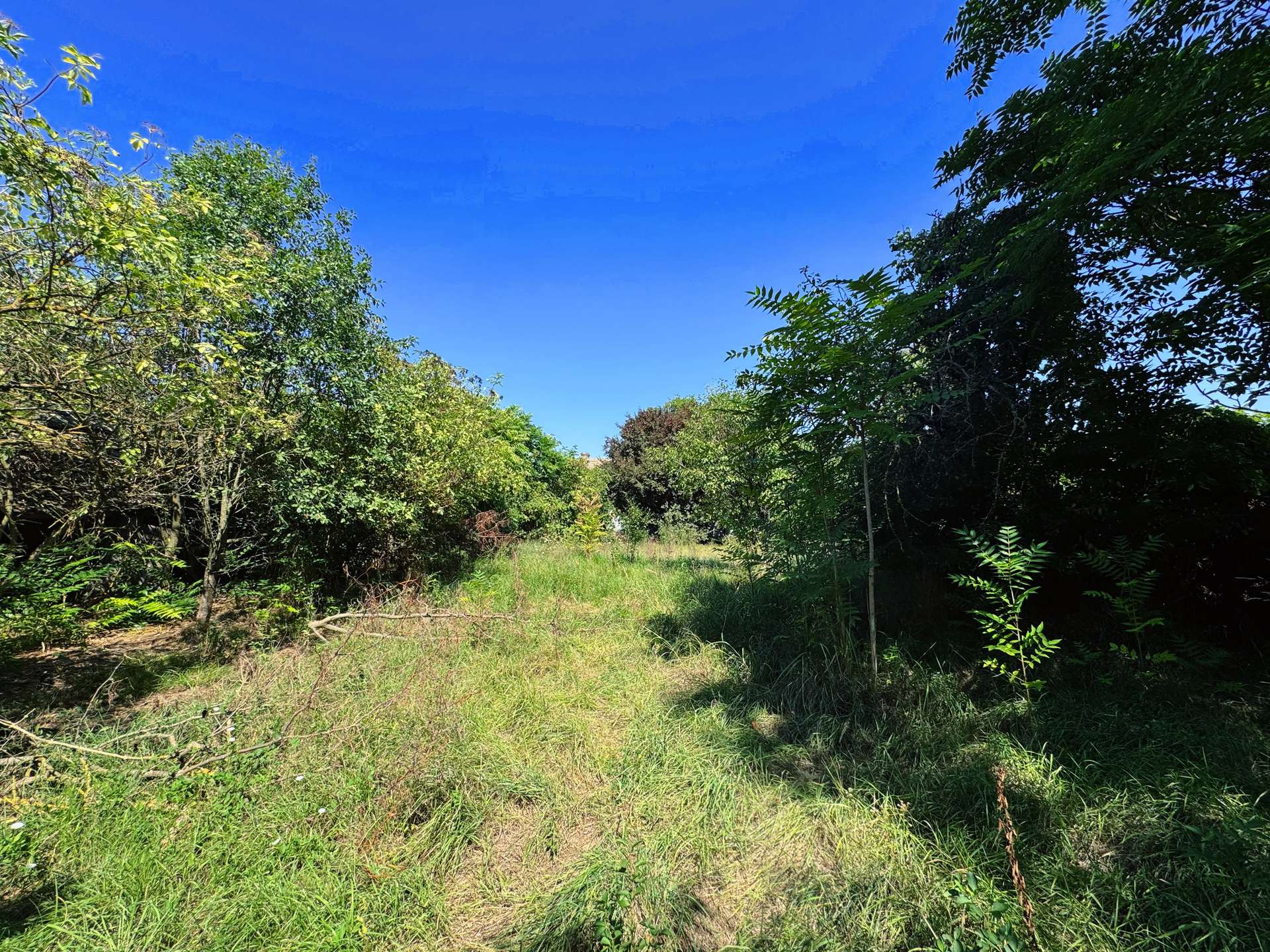 2 room Ház For Eladó in Besence, - 23