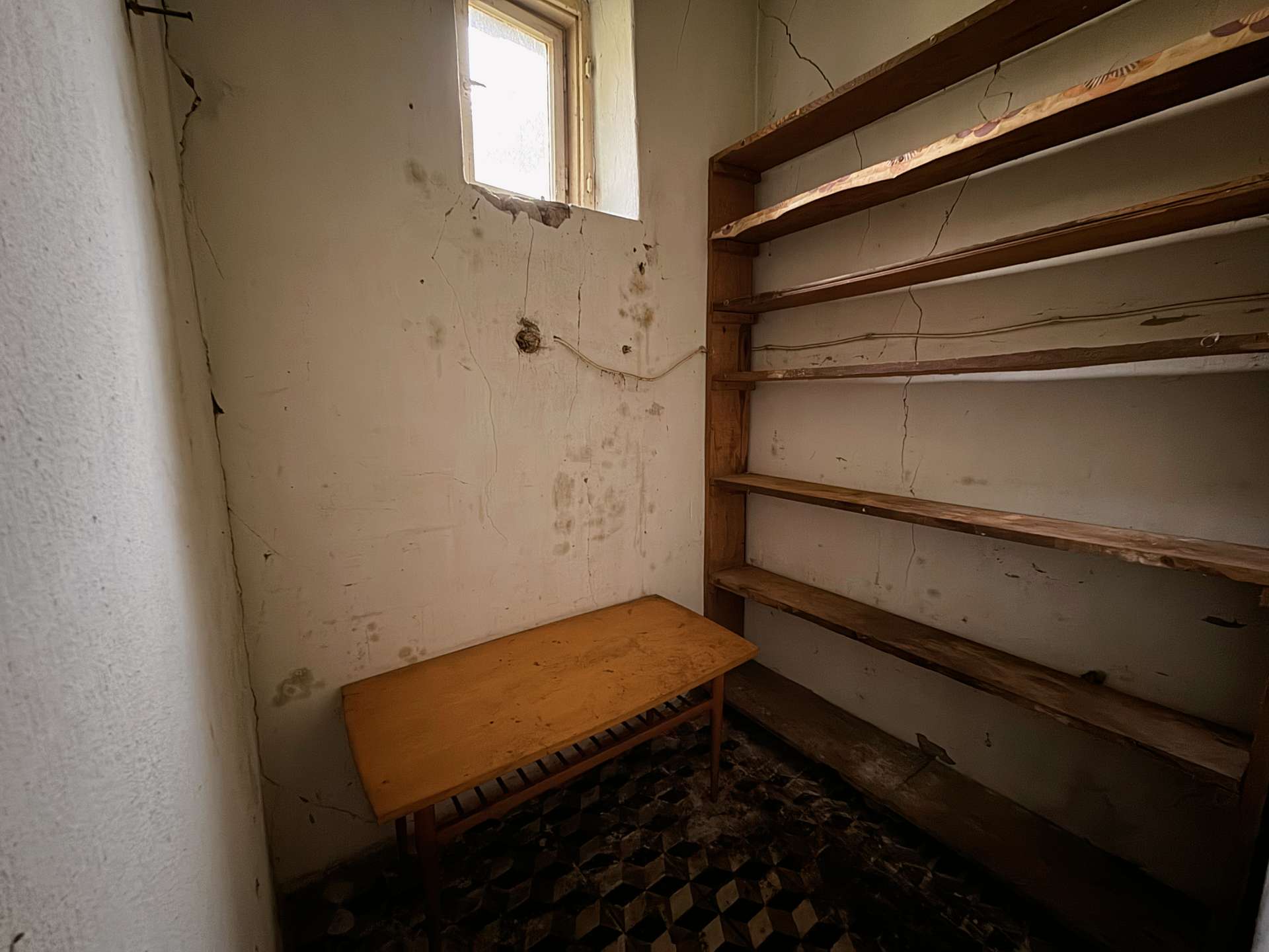 2 room Ház For Eladó in Besence, - 11