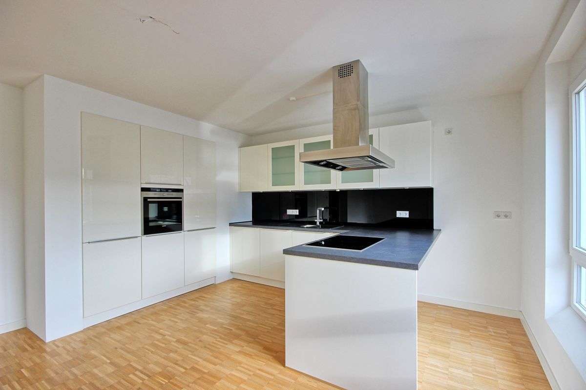 DIREKT AM WASSER - 3-ZIMMERWOHNUNG AN DER RUHRPROMENADE MIT KÜCHE, BALKON & RUHRBLICK! - Foto 5