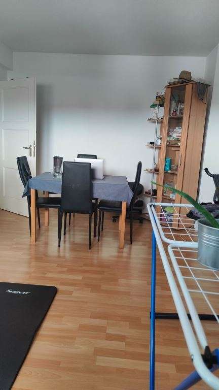 DÜSSELDORF-FRIEDRICHSTADT: SCHÖNES 2-ZIMMERAPPARTMENT IM DACHGESCHOSS - Photo 1