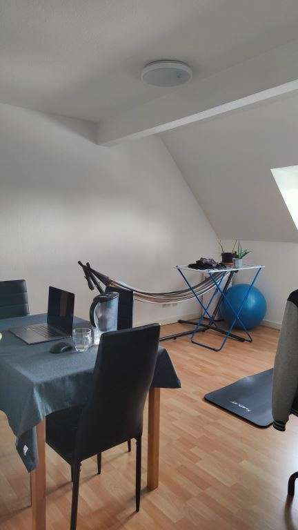 DÜSSELDORF-FRIEDRICHSTADT: SCHÖNES 2-ZIMMERAPPARTMENT IM DACHGESCHOSS - Photo 5