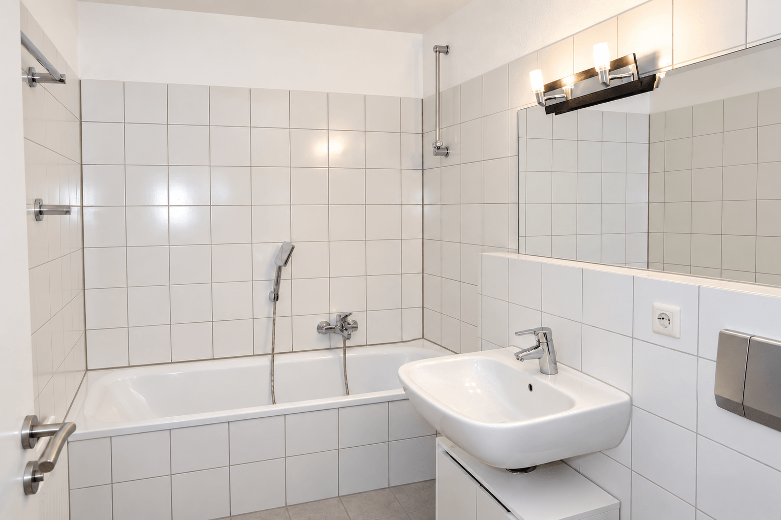 MG-RHEINDAHLEN - SCHÖNE MAISONETTE-WOHNUNG MIT 4-ZIMMERN - 2 BALKONE - GARAGE & STELLPLATZ AM HAUS - Photo 4