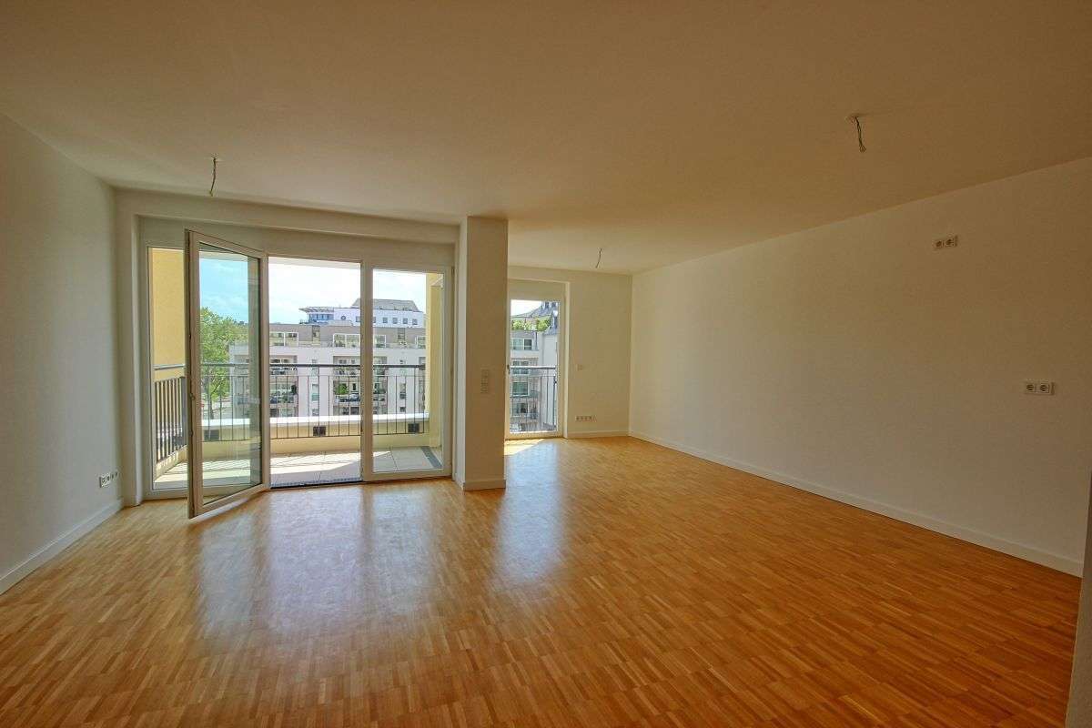 MIT RUHRBLICK: ERSTKLASSIGE 3-ZIMMERWOHNUNG AN MÜLHEIMS NEUER RUHRPROMENADE +PARKETT +FUßBODENHZG - Photo 1