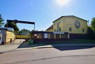 Mittelstraße  2 – 6898