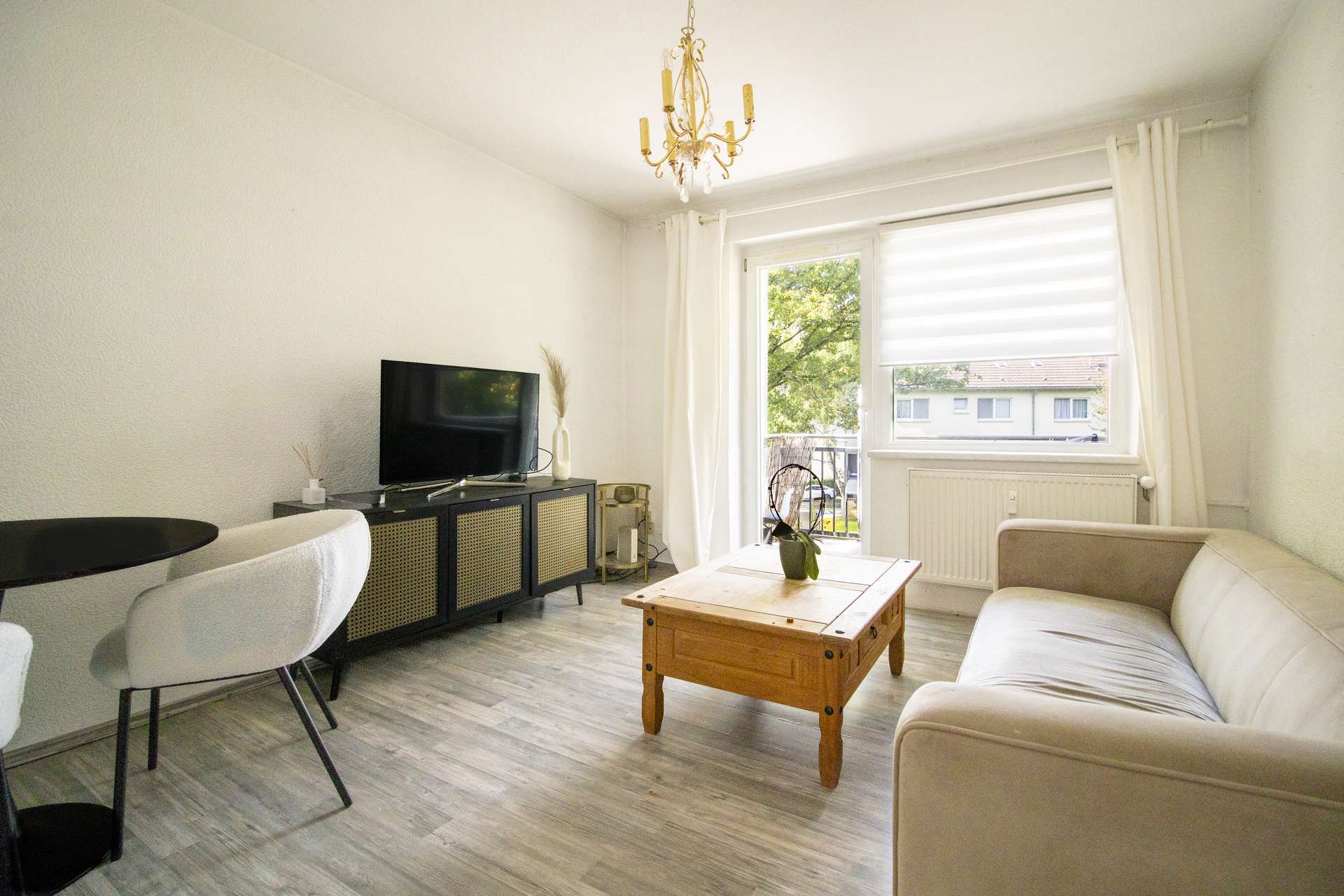 Wo Gem&uuml;tlichkeit auf Sonnenlicht trifft - helle 3-Zimmer-Wohnung im sch&ouml;nen S&uuml;den D&uuml;sseldorfs