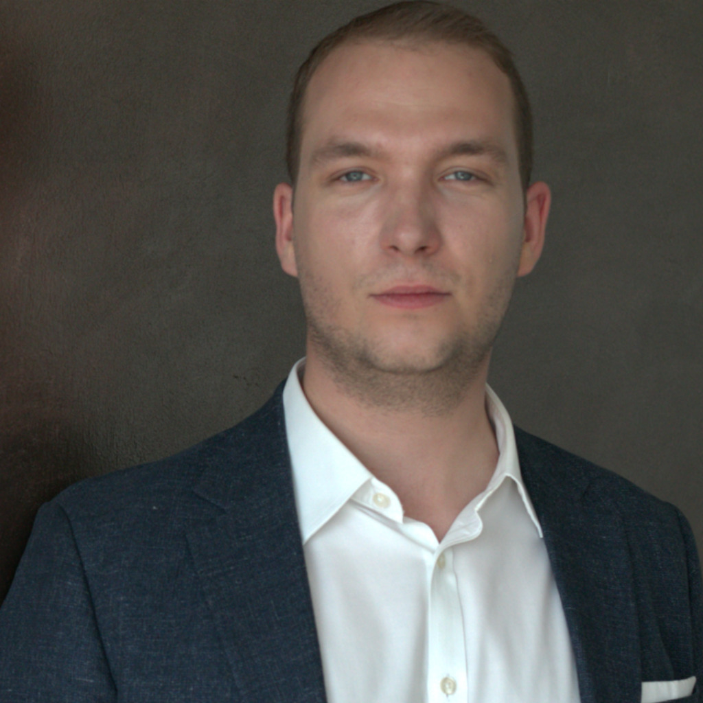 Maximilian A. Vigansky, Geschäftsführer | CDO / CFO | Partner
