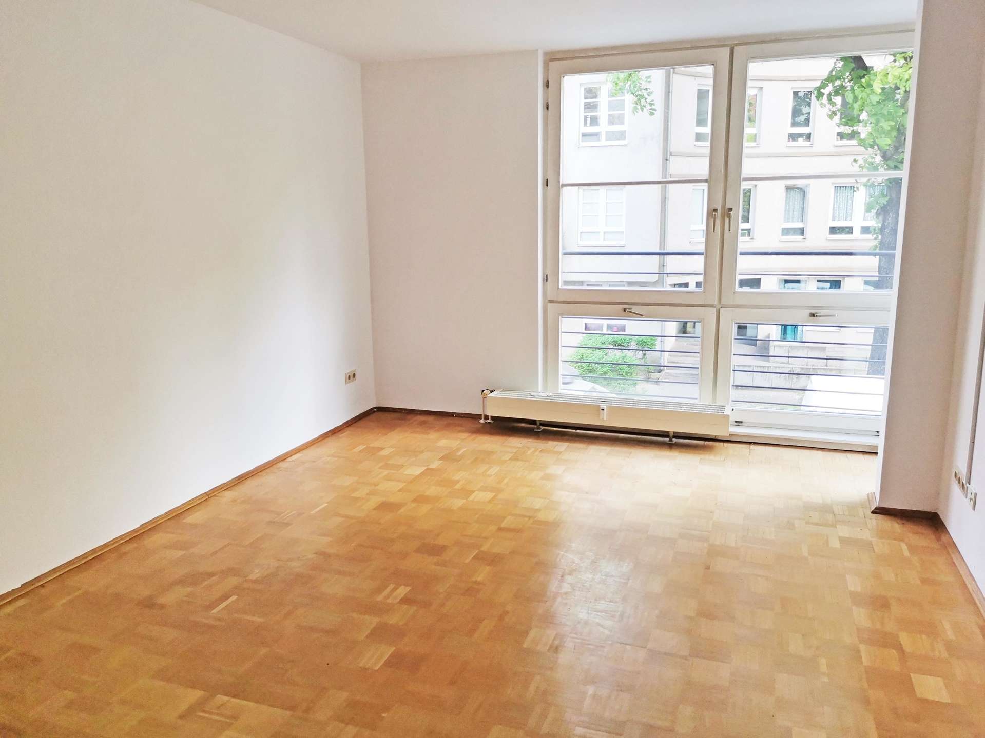 4 - Zimmer 1