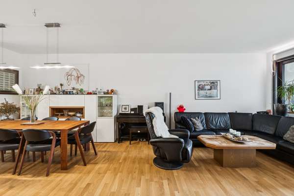 Wohn- und Essbereich, Wohnung in Berlin-Mitte