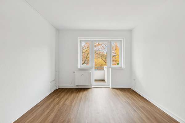 Room with balcony access