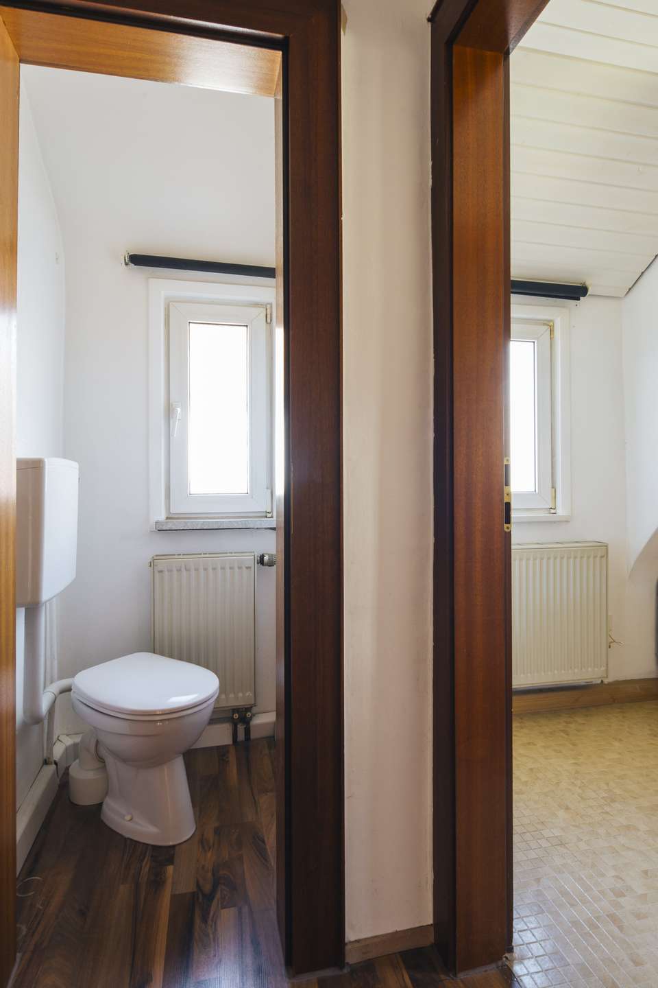 Duschbad und WC OG