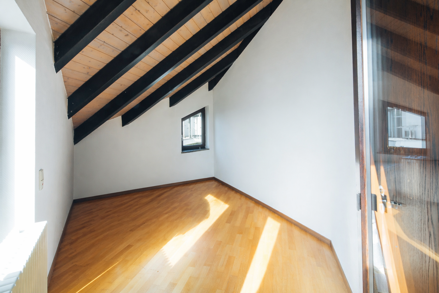 Kinderzimmer 1 OG mit Balkon