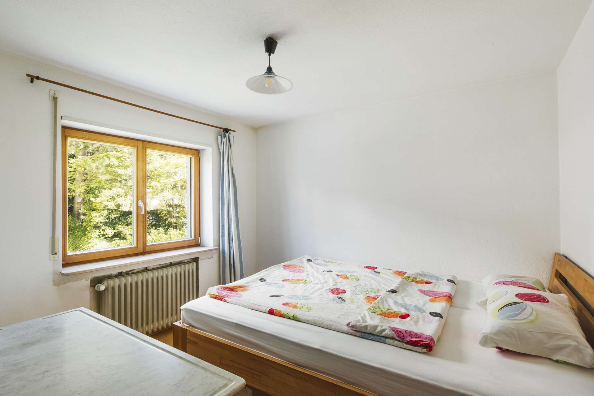Schlafzimmer 2 OG