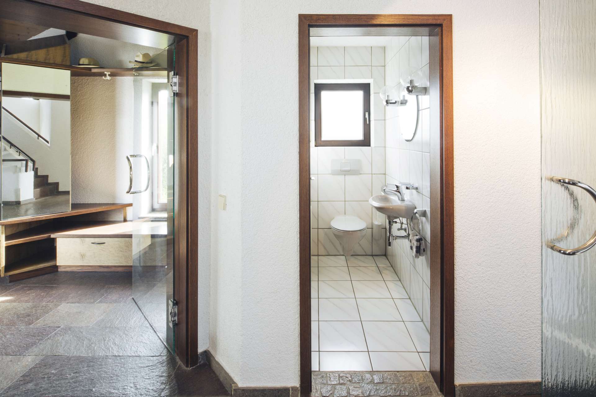 Gäste-WC EG