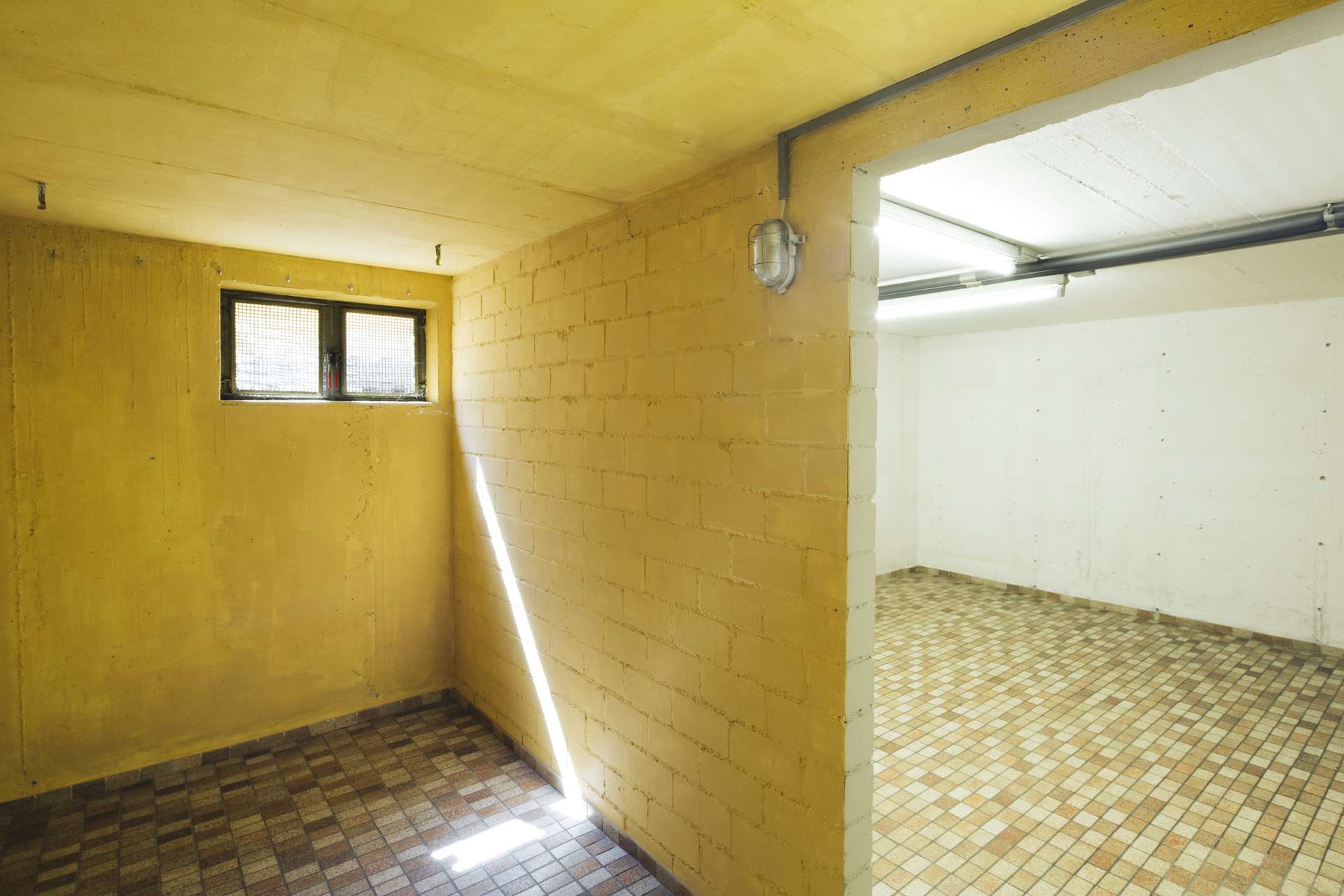 Keller