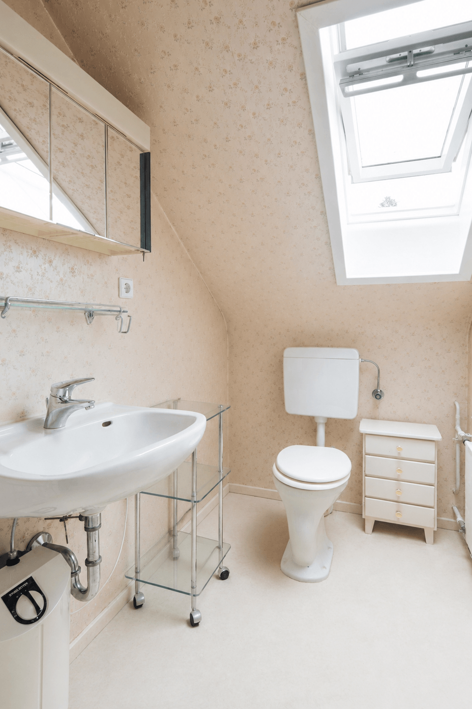 WC Wohnung DG