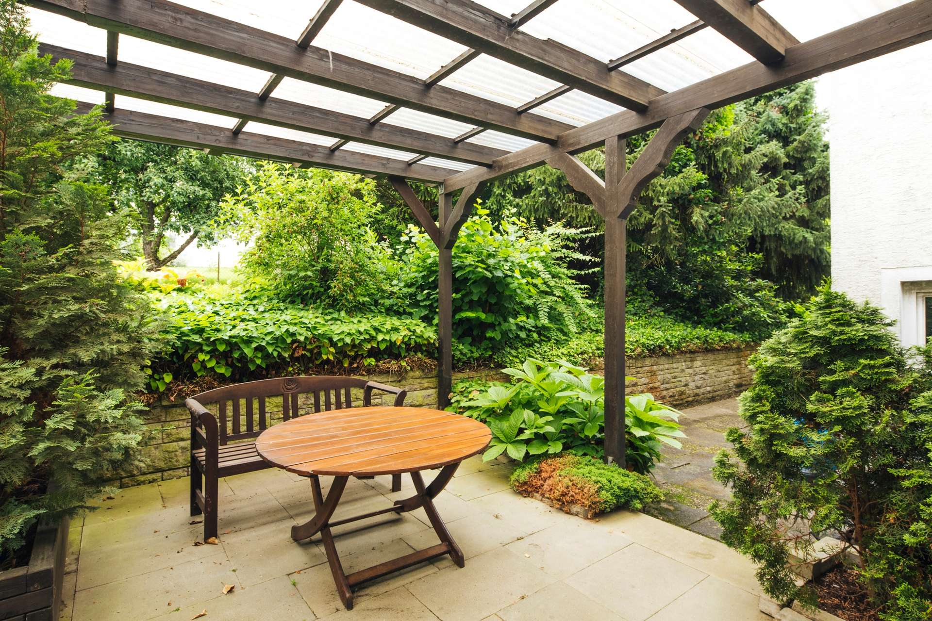 Freisitz mit Pergola