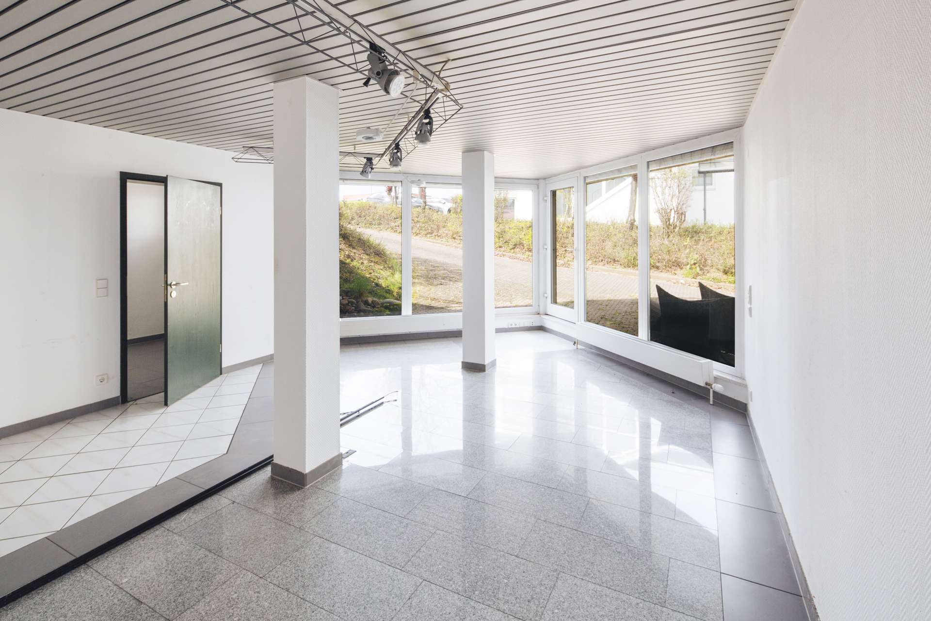 Büro 4 UG
