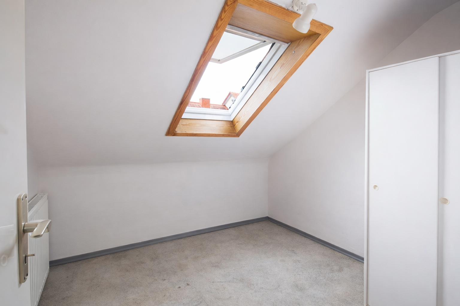 Zimmer / Homeoffice DG
