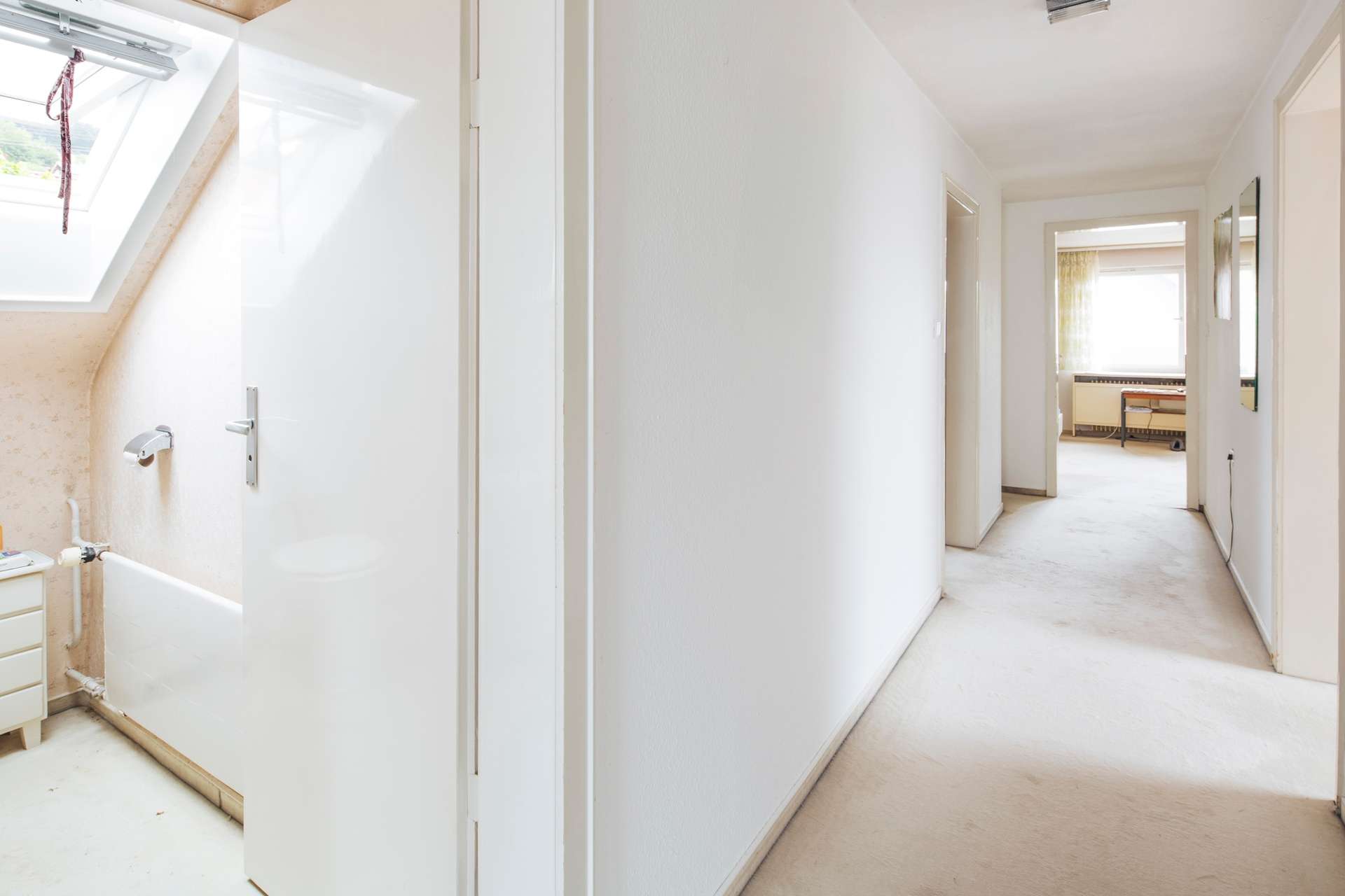Flur Wohnung DG 
