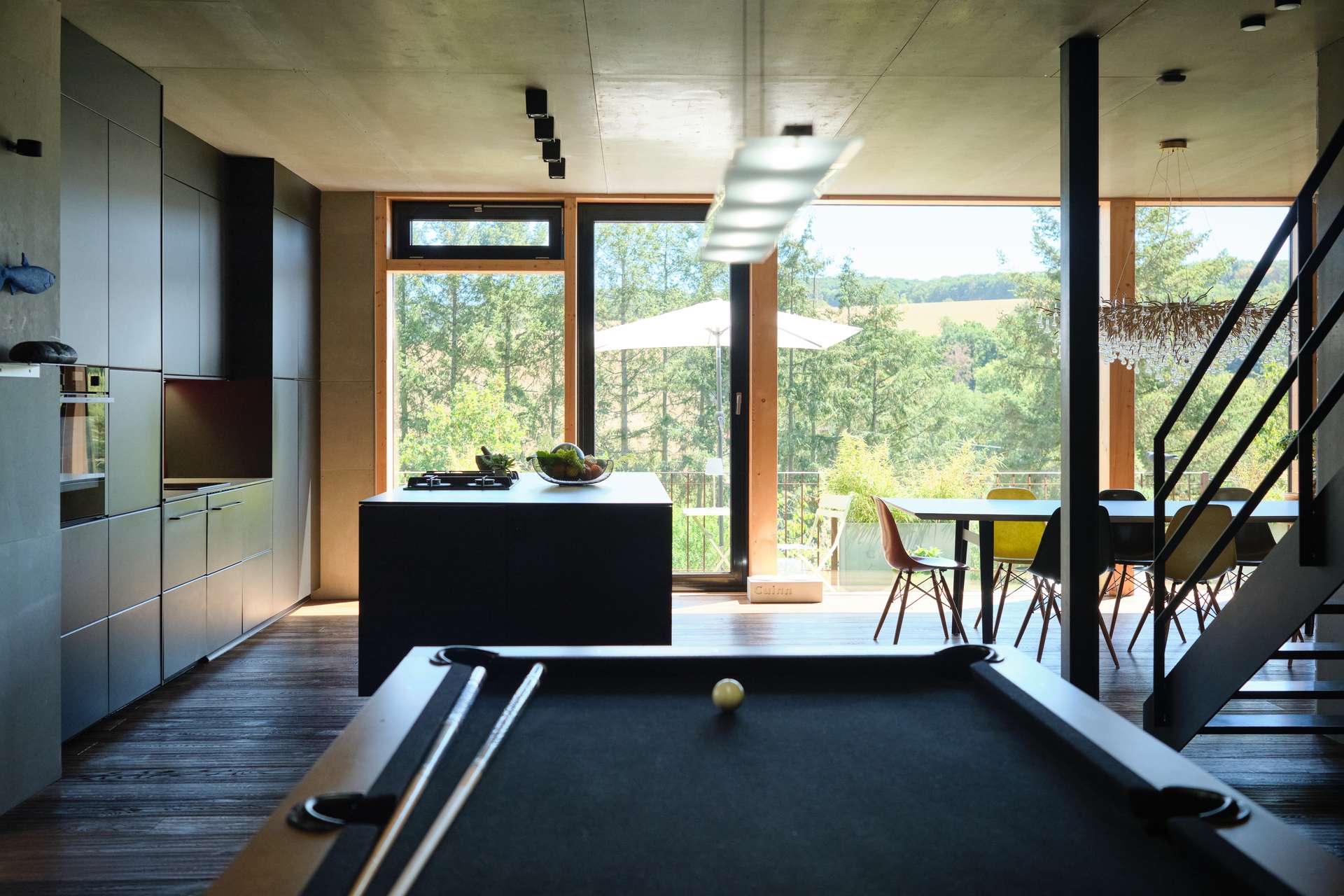 Provisionsfrei klare Architektur mit Weitblick