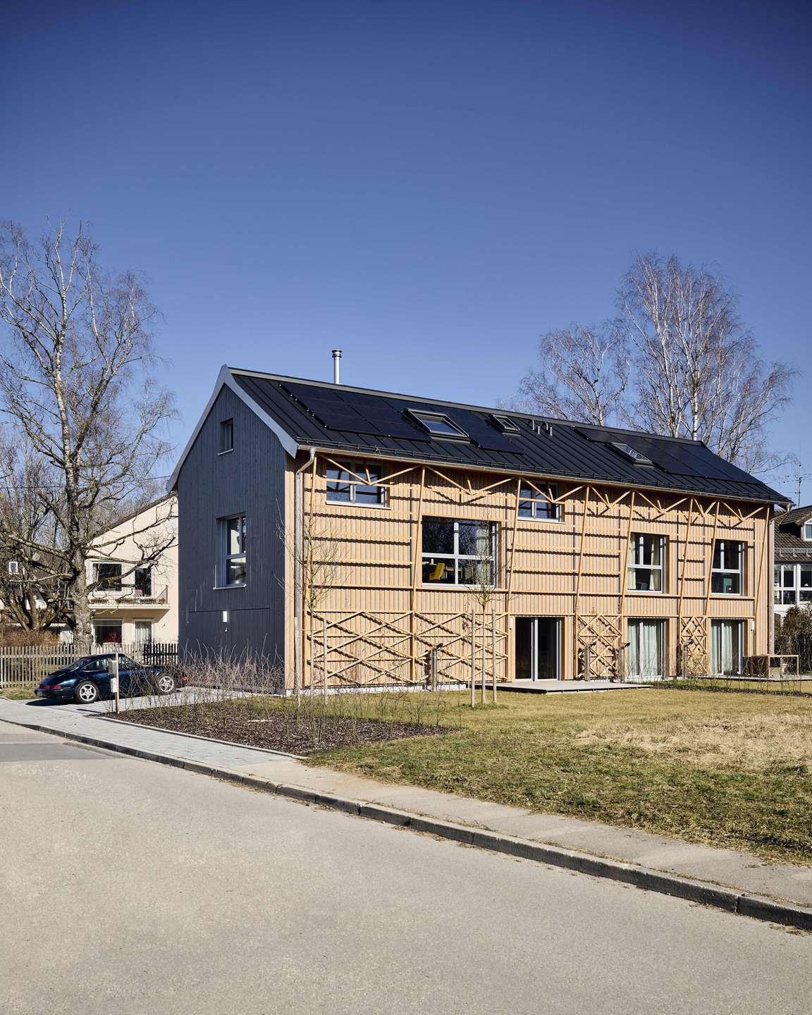 Massivholzhaus von Sattler/Kuntscher in München