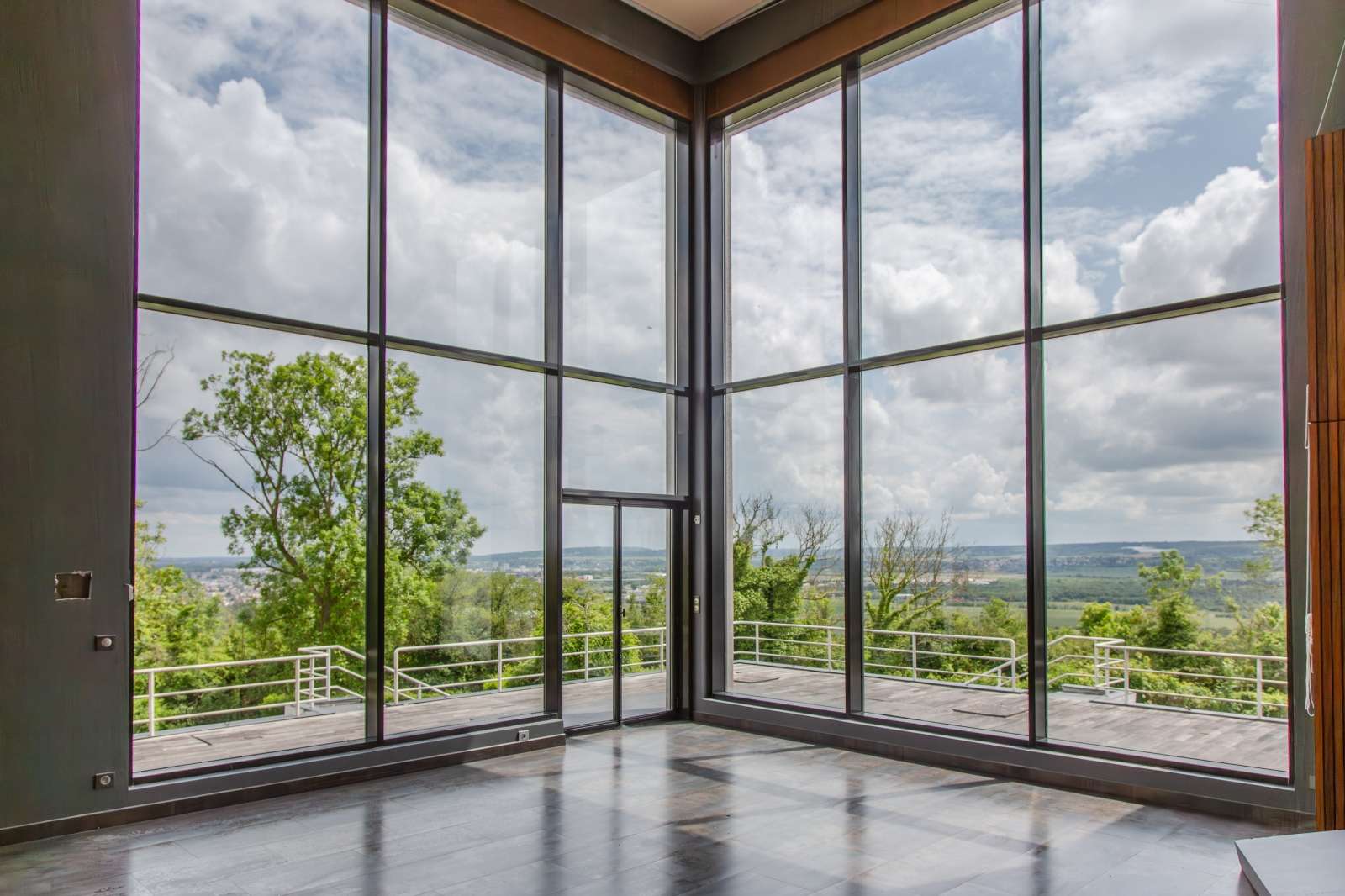Villa Poiret – Ikone der Moderne vor den Toren von Paris
