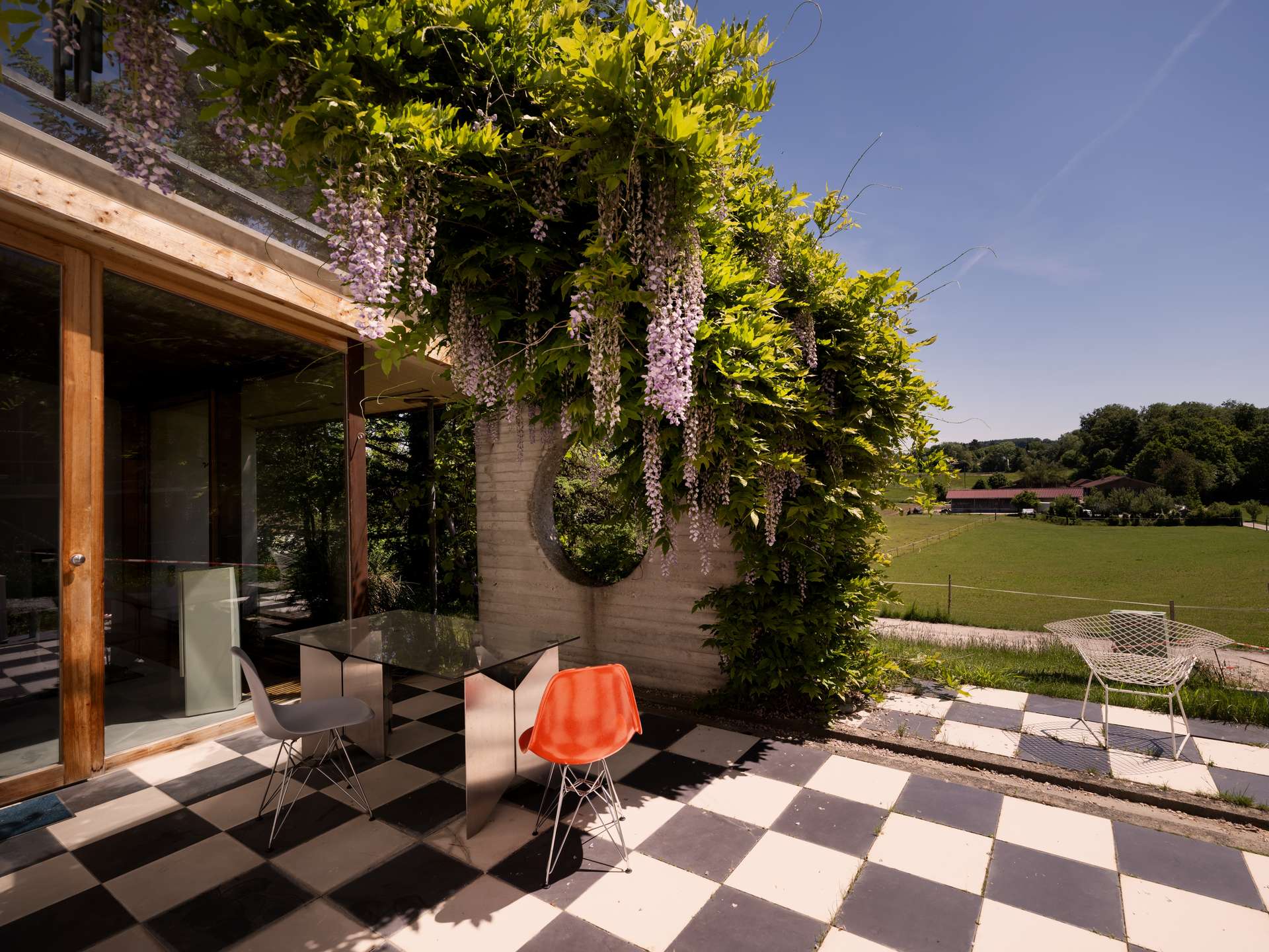 Architekten-Bungalow in fantastischer Lage in Weßling