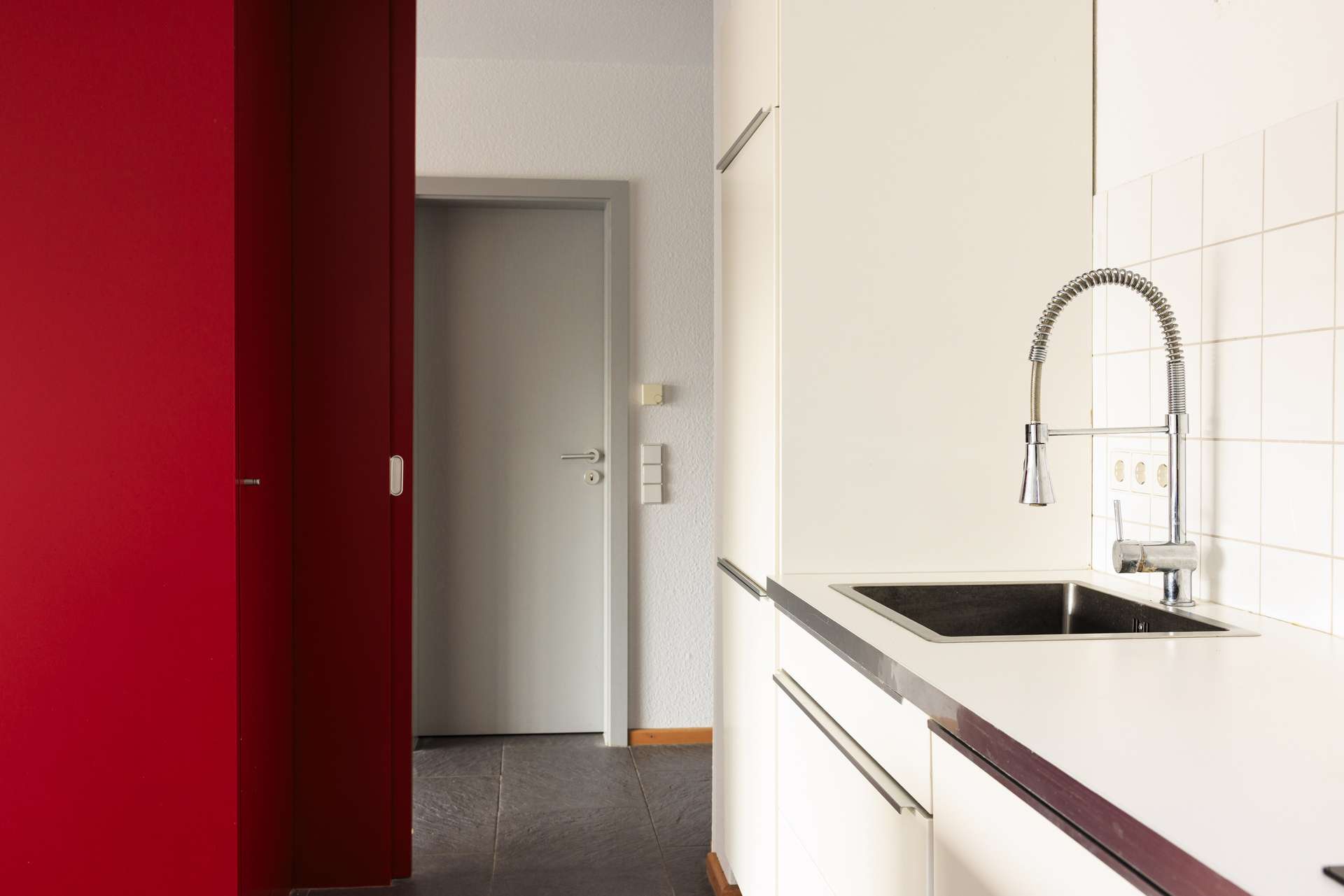Attraktive Wohnung in modernem Flachdachhaus in Gauangelloch