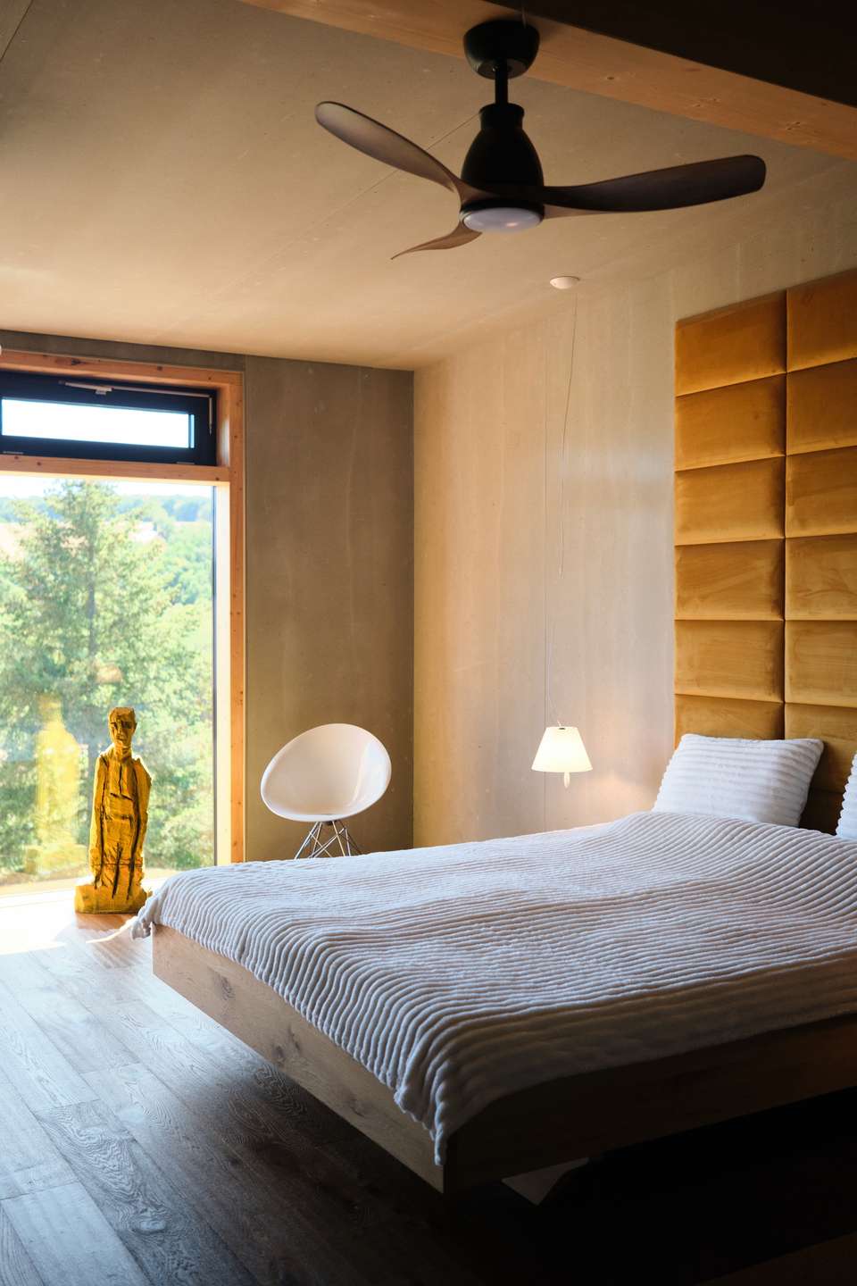 Provisionsfrei klare Architektur mit Weitblick