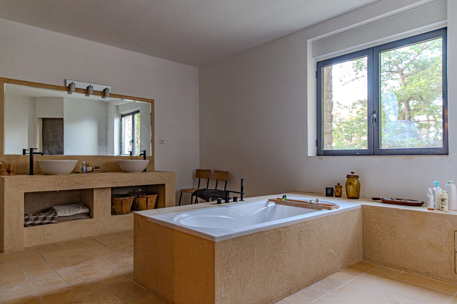 Ehemalige Relaistation von Jean Dumont in der Provence