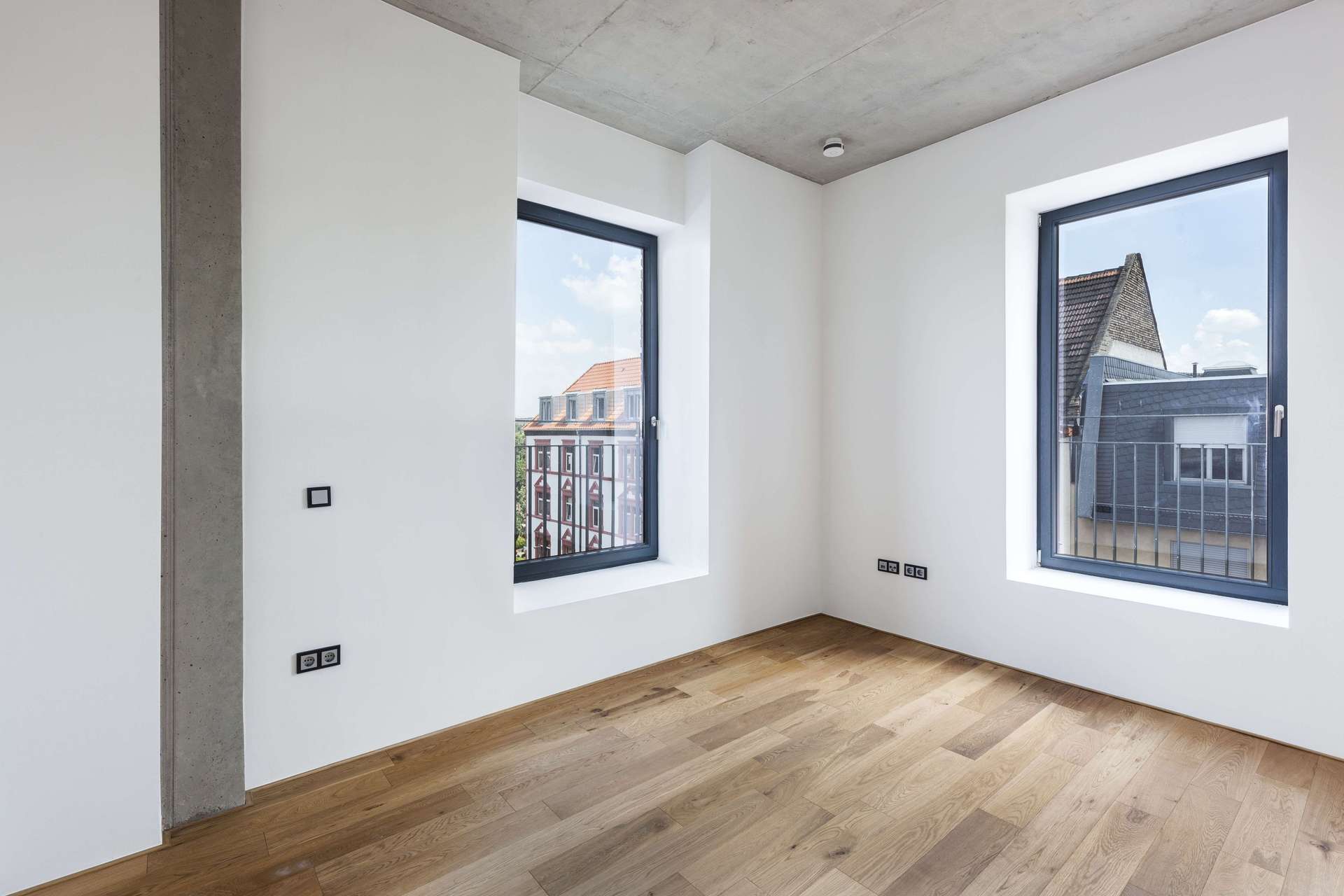 Hafenloft am Wasser mit Balkon und Tiefgaragenstellplatz