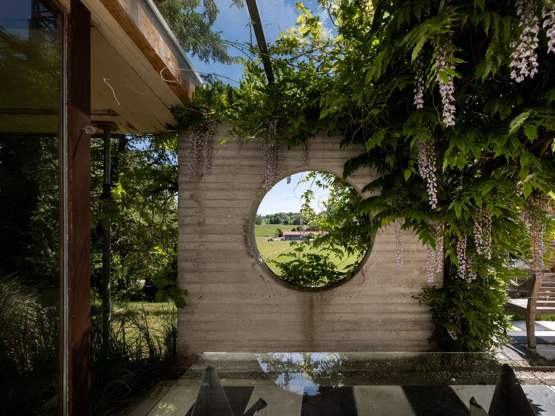 Architekten-Bungalow in fantastischer Lage in Weßling