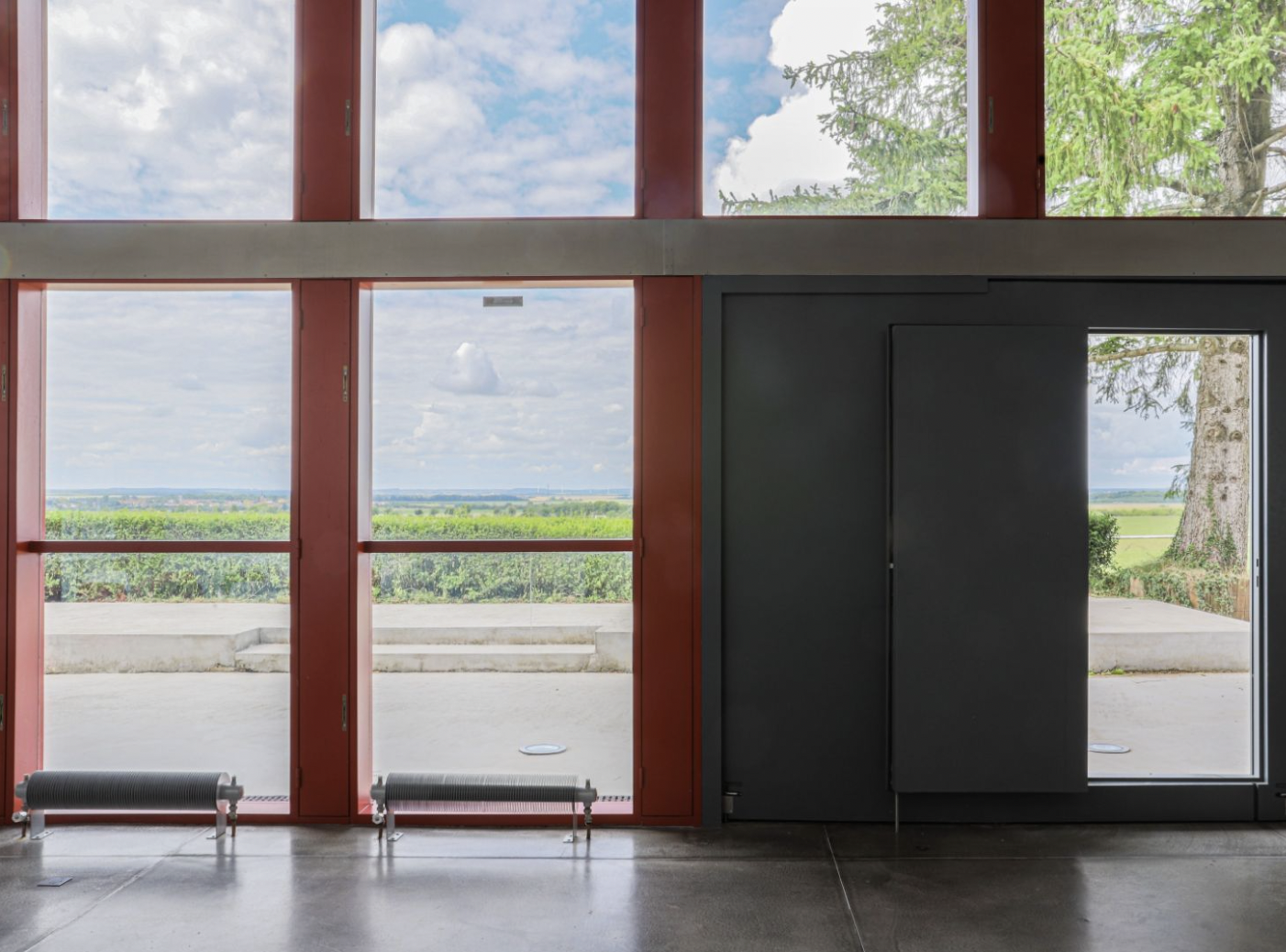 Ehemaliger Flugplatz entworfen von Jean Prouvé und Le Corbusier