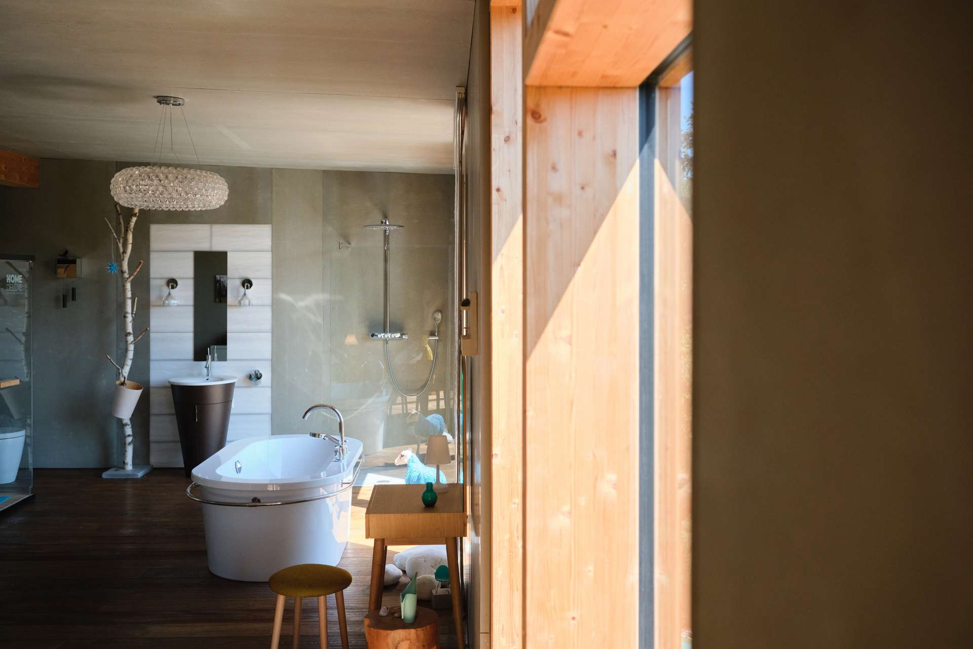 Provisionsfrei klare Architektur mit Weitblick