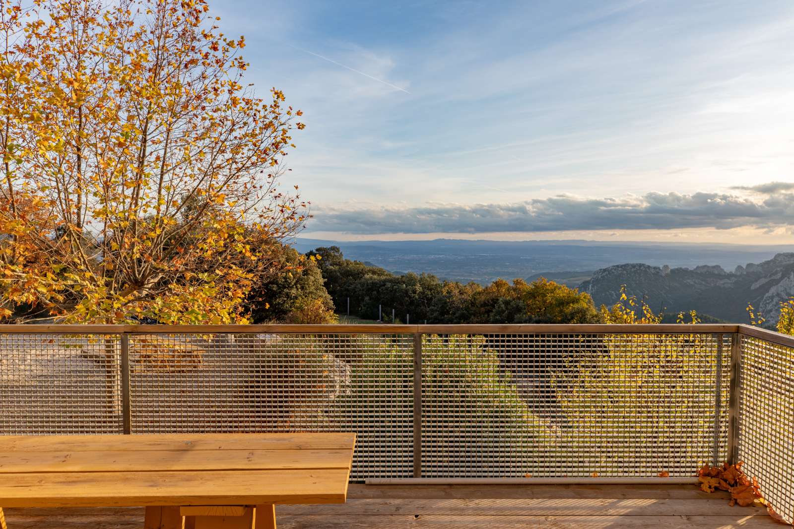 Ehemalige Relaistation von Jean Dumont in der Provence