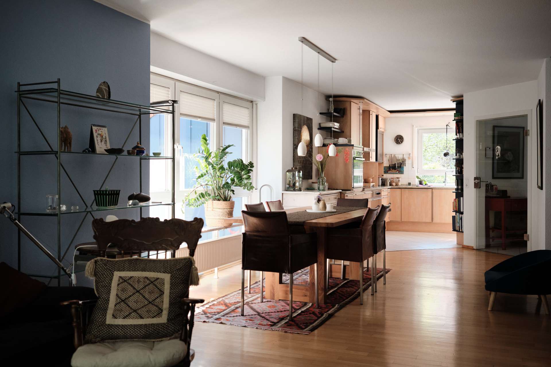 Viel Licht, Dachterrasse und das Feld direkt vor der Tür