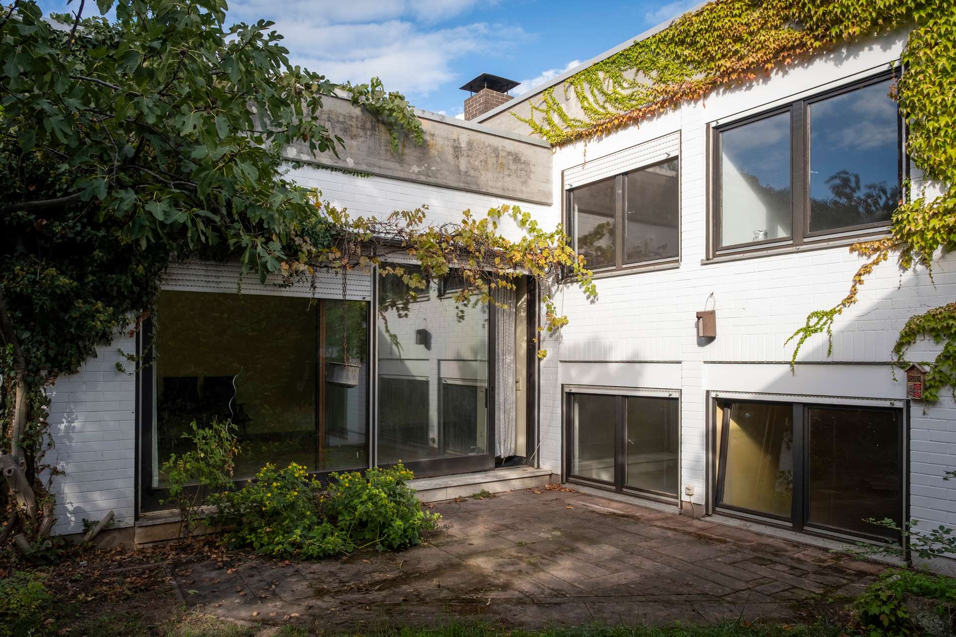 Renovierungsbedürftiger Atrium-Bungalow mit Garten in Handschuhsheim