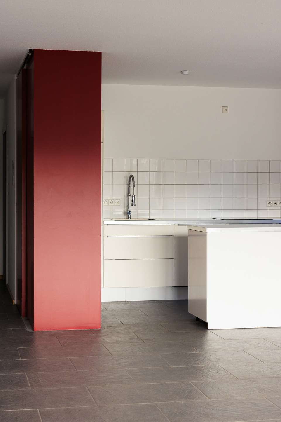 Attraktive Wohnung in modernem Flachdachhaus in Gauangelloch
