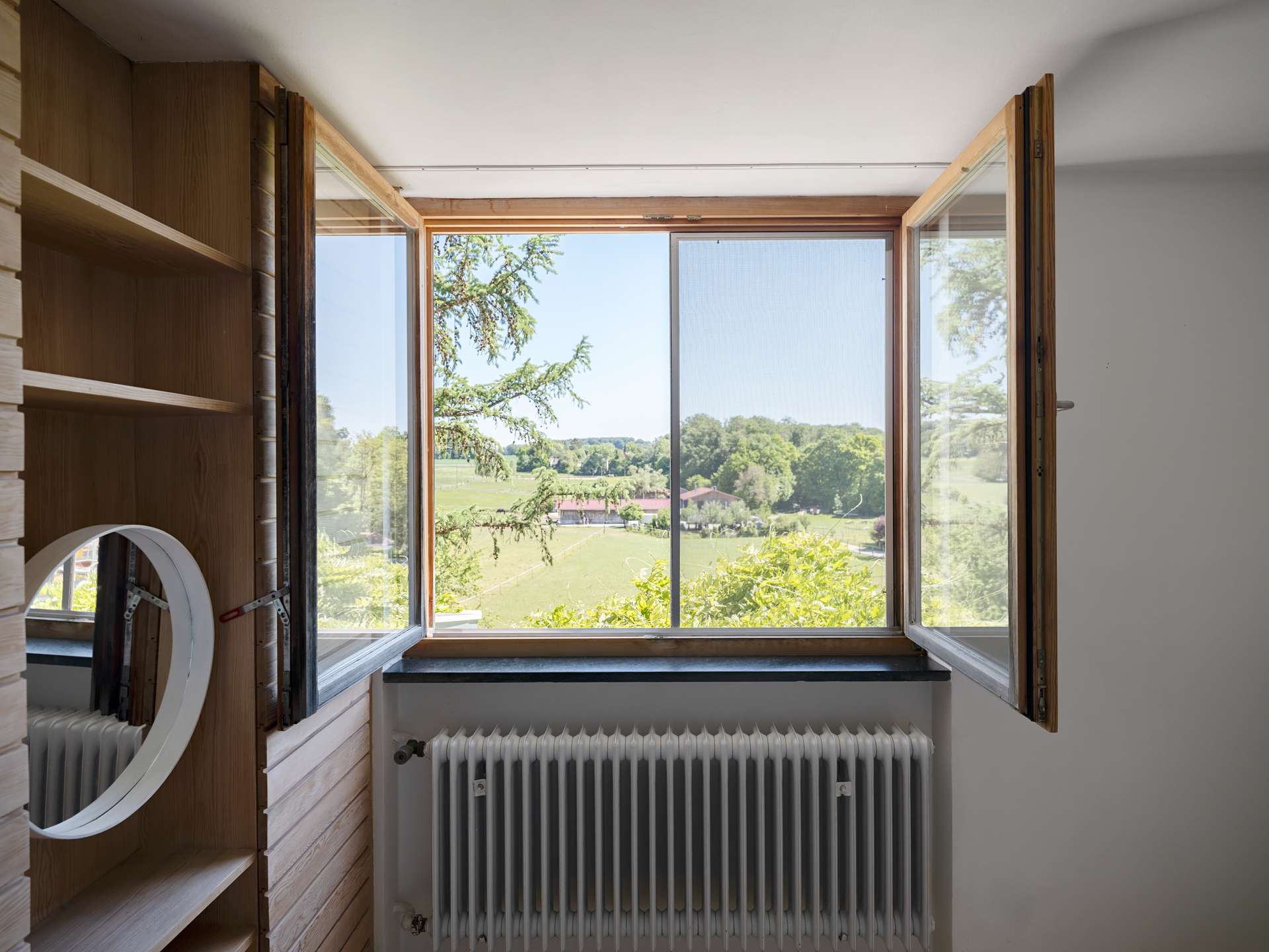 Architekten-Bungalow in fantastischer Lage in Weßling