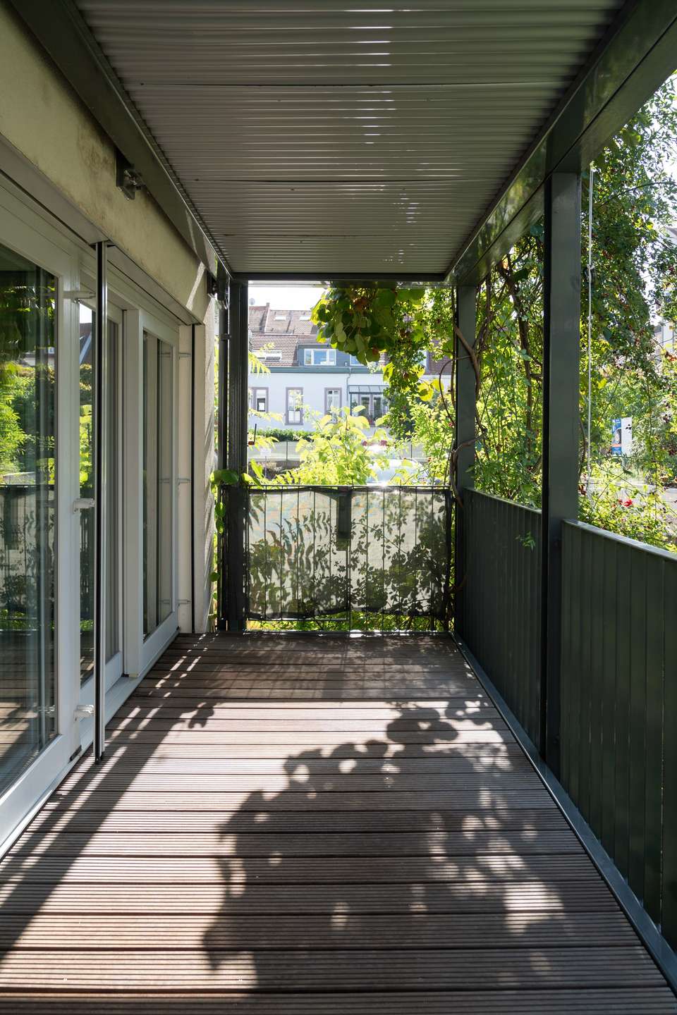 Einzug kurzfristig möglich: Tolle Lage in Neuenheim mit Balkon und Garten