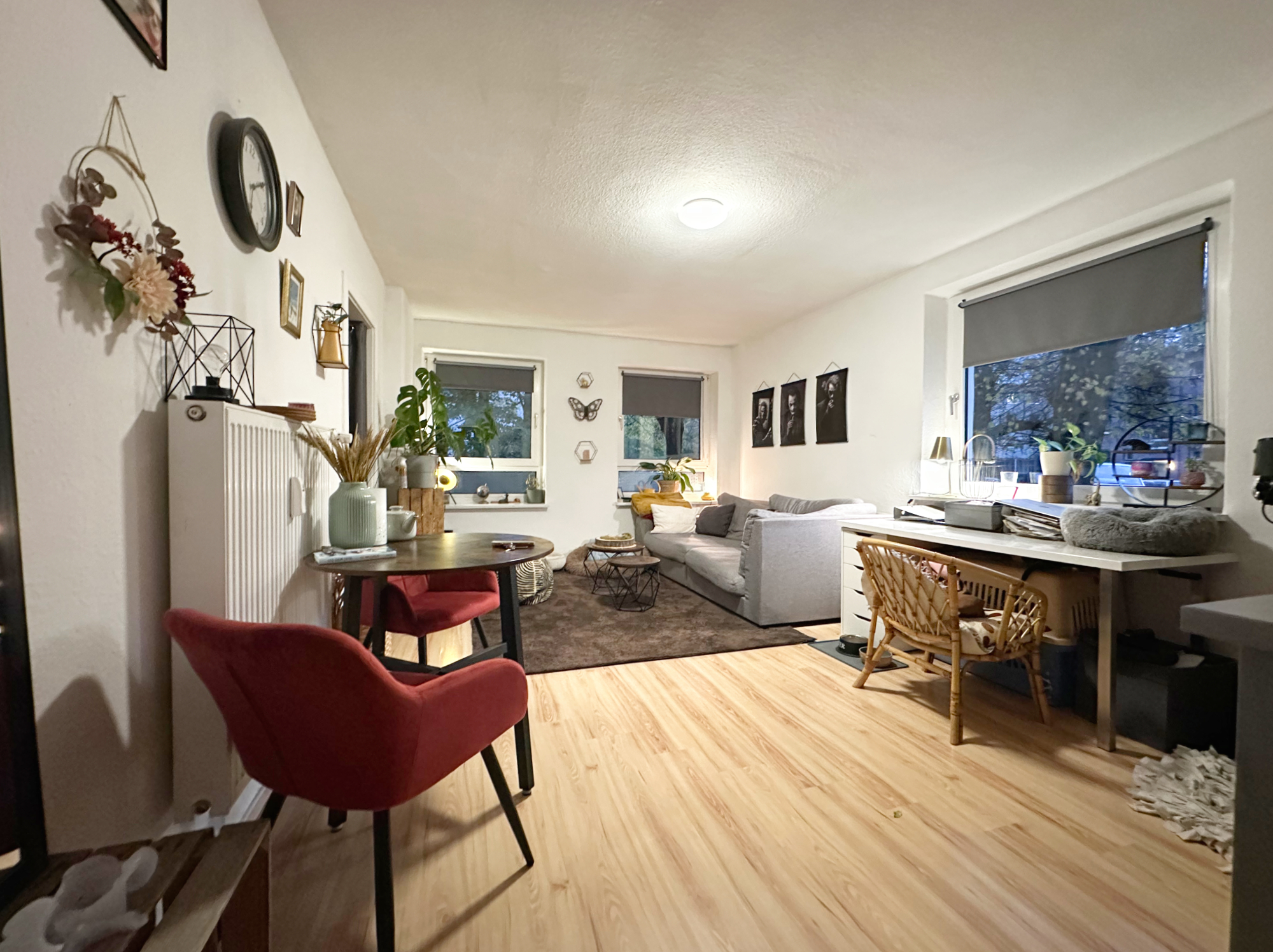 Provisionsfreie Kapitalanlage: Vermietete 2-Zimmer-Wohnung im Hochparterre mit Garage