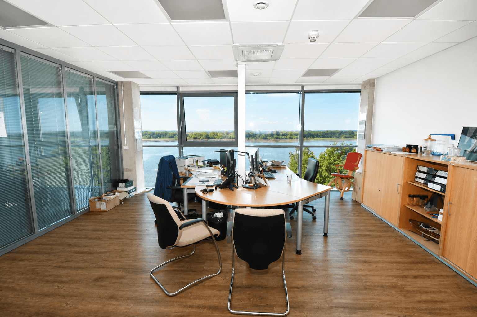 Büro - Bild 2