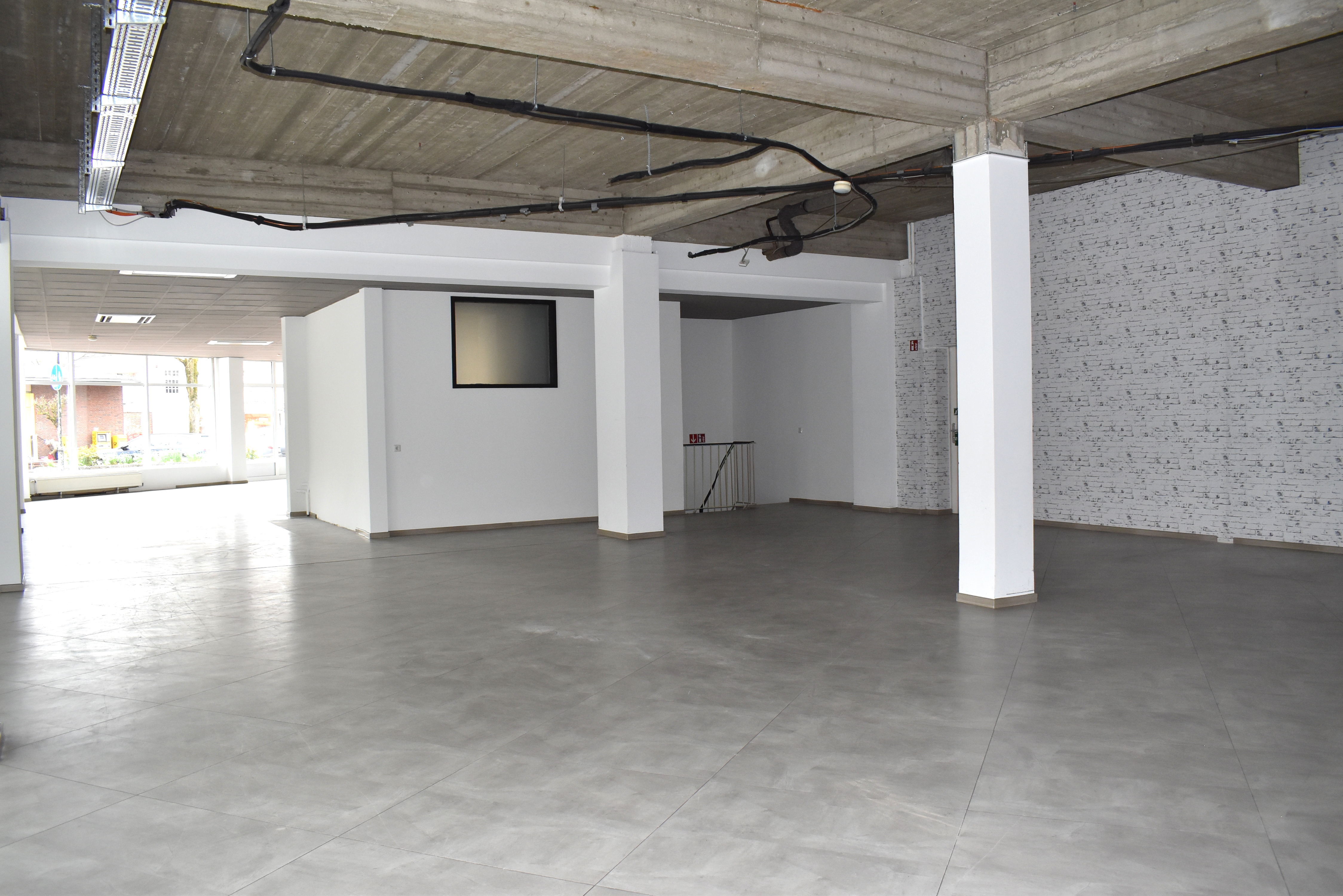 Ladenfläche im Erdgeschoss (vor der Vermietung)