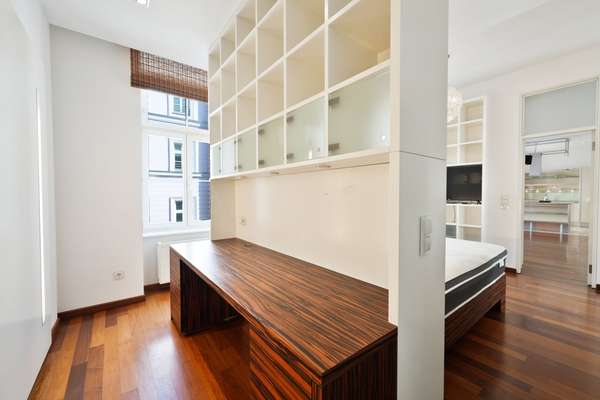 Arbeitszimmer
