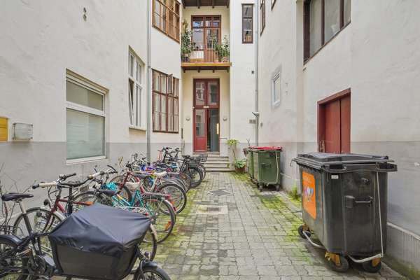Innenhof 2