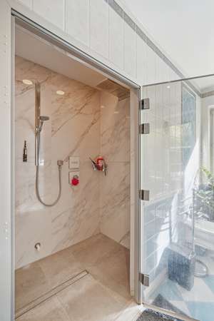 Badezimmer EG 1
