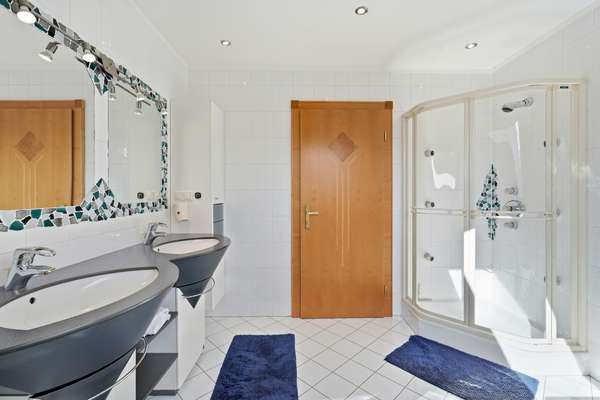 Badezimmer DG 2